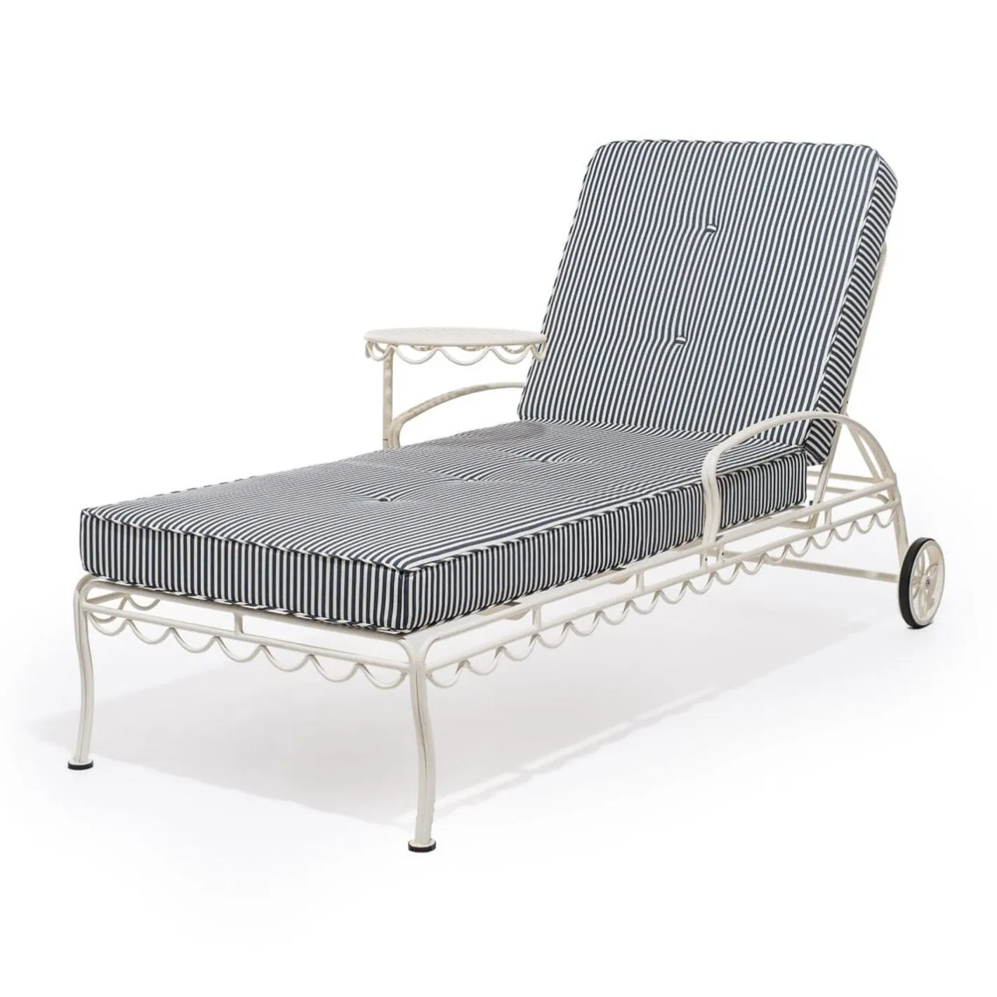 Business & Pleasure Co. The Al Fresco Sun Lounger Cushion - Lauren'S Navy Stripe