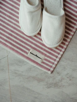 Business & Pleasure Co. The Bath Mat - Lauren'S Pink Stripe