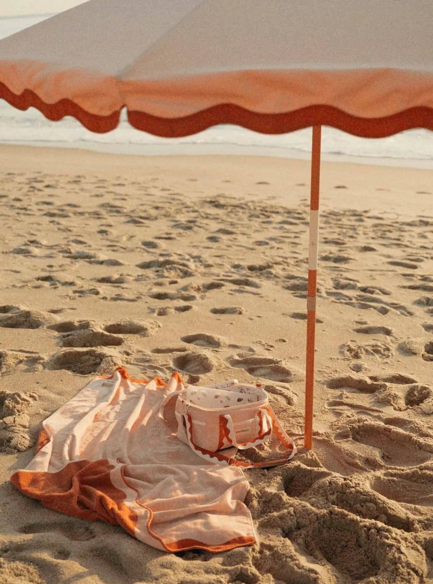 Business & Pleasure Co. The Beach Towel - Rivie Pink