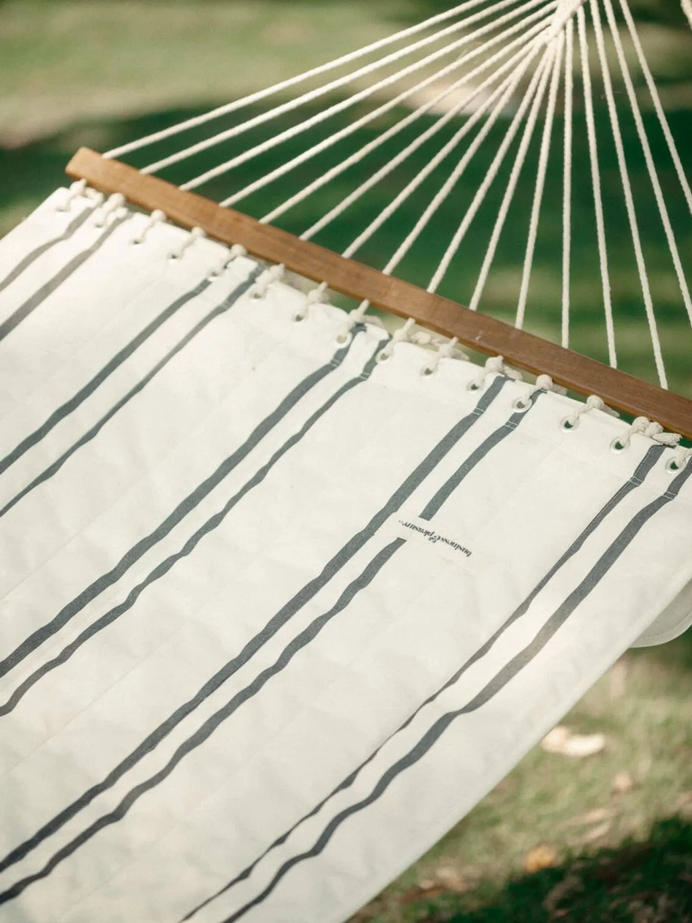 Business & Pleasure Co. The Hammock - Malibu Black Stripe