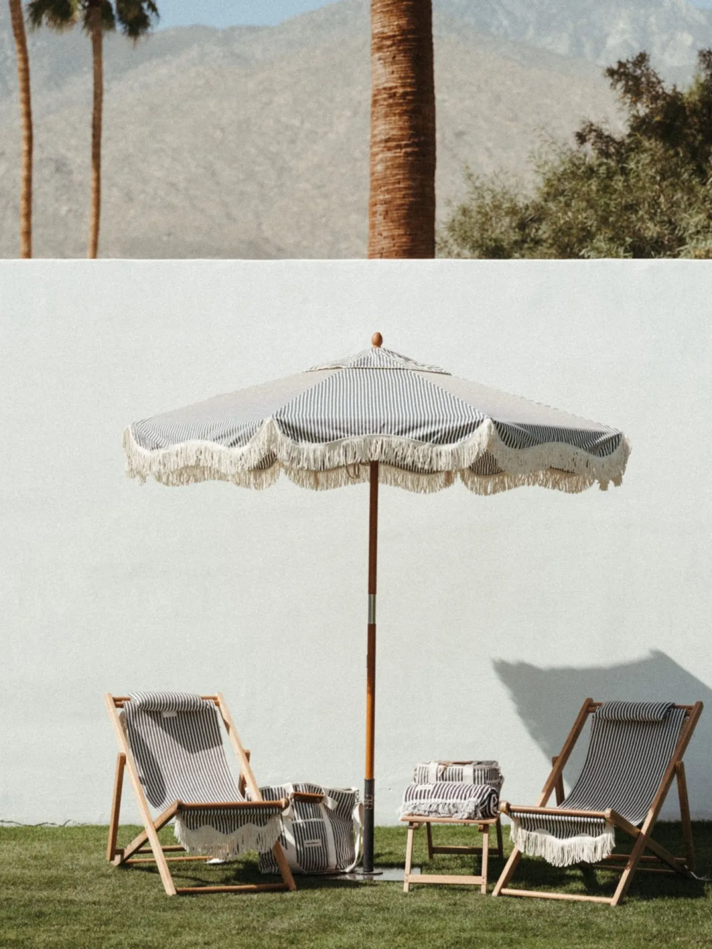 Business & Pleasure Co. The Market Umbrella - Lauren'S Navy Stripe