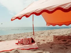 Business & Pleasure Co. The Premium Beach Tent - Rivie Pink