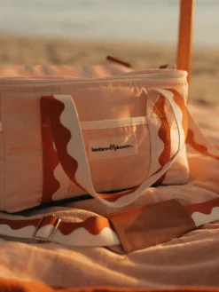 Business & Pleasure Co. The Premium Cooler Bag - Rivie Pink