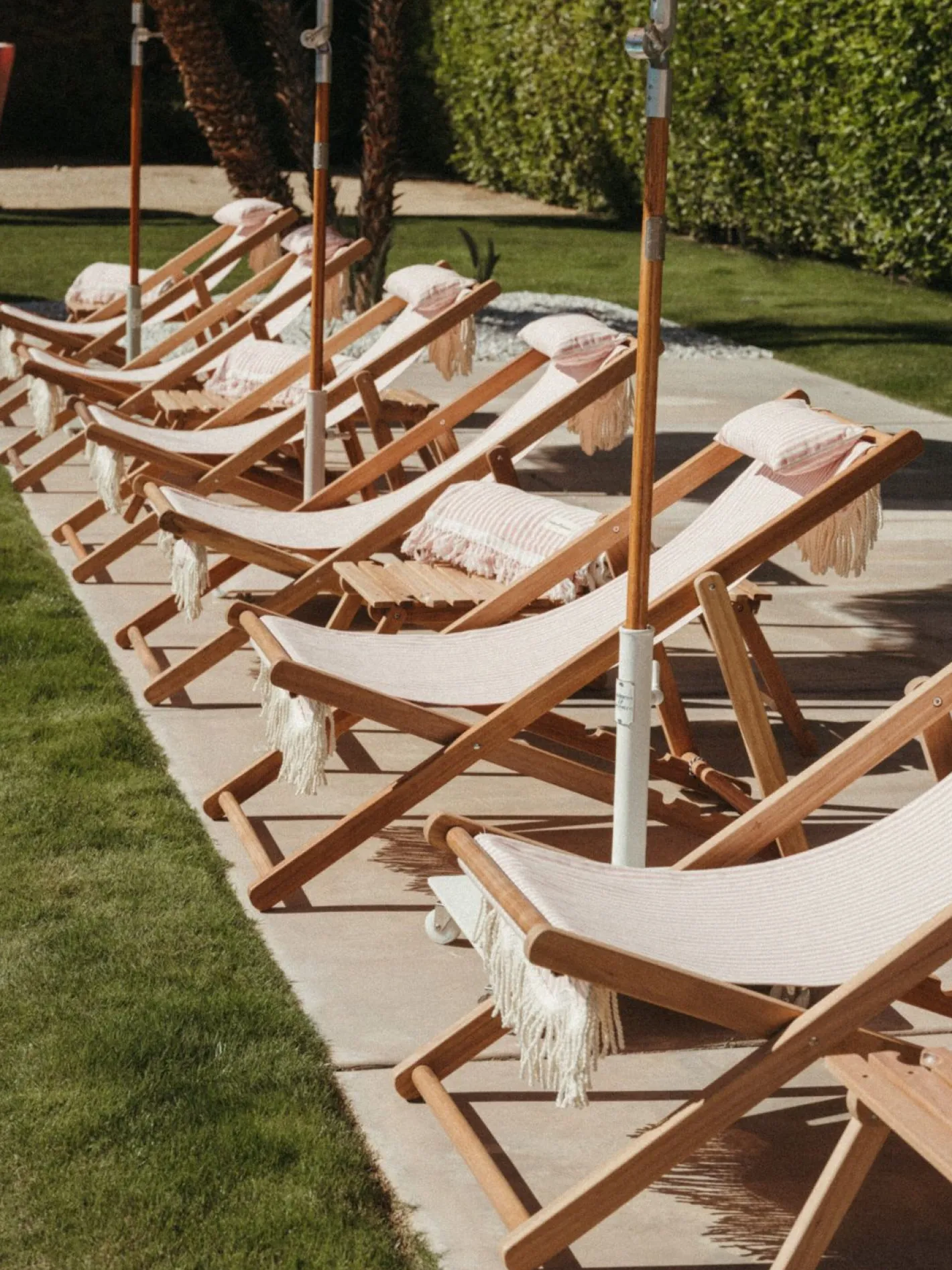 Business & Pleasure Co. The Sling Chair - Lauren'S Pink Stripe