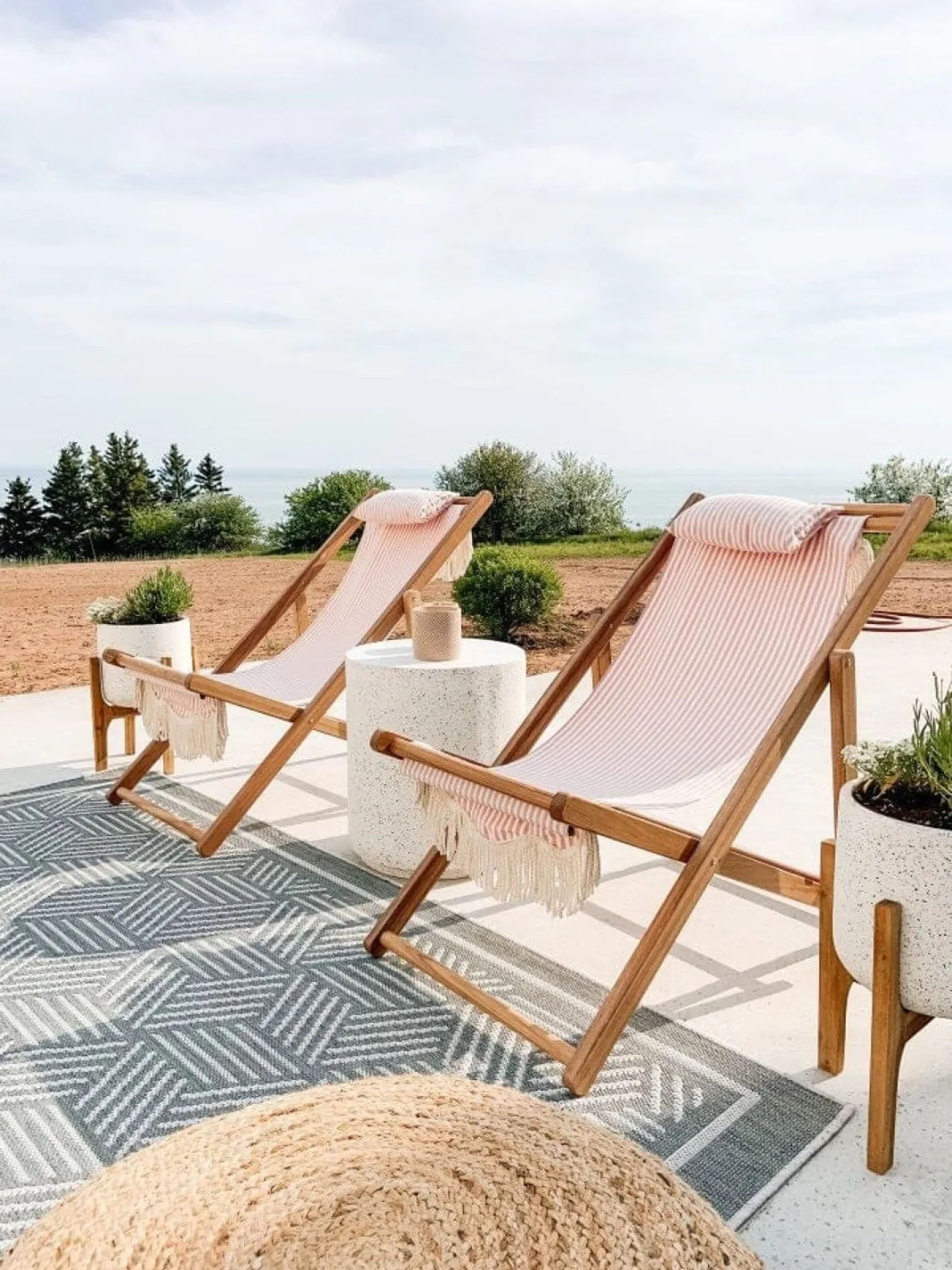 Business & Pleasure Co. The Sling Chair - Lauren'S Pink Stripe